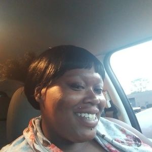 Meet your Posher, Joyce